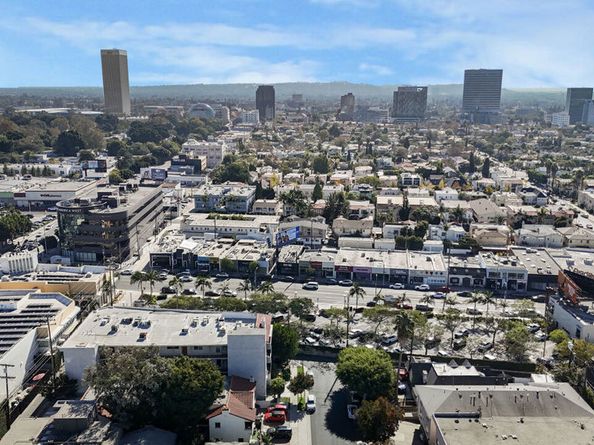 166 S Hayworth Avenue 201, Los Angeles CA 90048