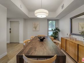 166 S Hayworth Avenue 201, Los Angeles CA 90048