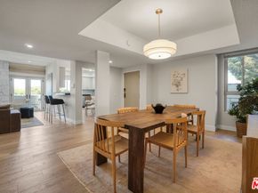 166 S Hayworth Avenue 201, Los Angeles CA 90048