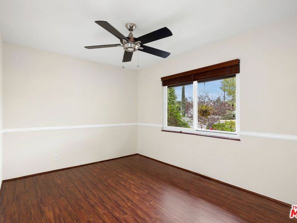 16822 Valerio Street, Lake Balboa CA 91406