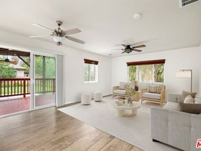 16822 Valerio Street, Lake Balboa CA 91406