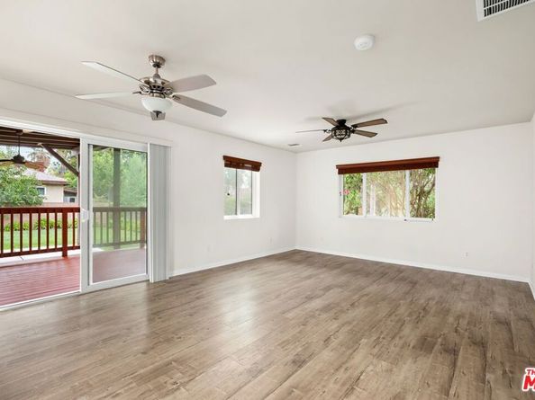 16822 Valerio Street, Lake Balboa CA 91406