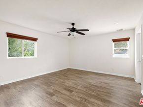 16822 Valerio Street, Lake Balboa CA 91406