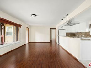 16822 Valerio Street, Lake Balboa CA 91406