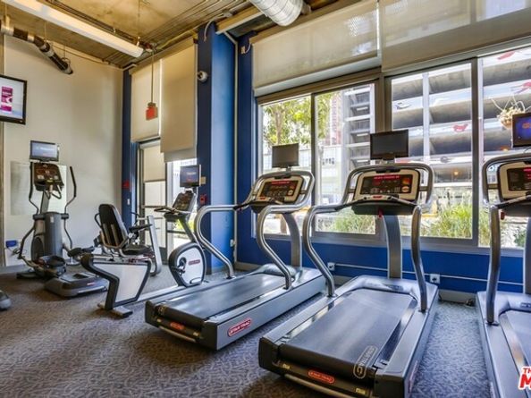 1100 S Hope Street 914, Los Angeles CA 90015