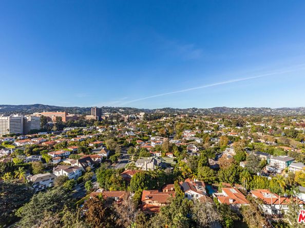 10727 Wilshire Boulevard 1702, Los Angeles CA 90024