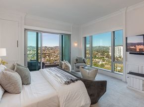 10727 Wilshire Boulevard 1702, Los Angeles CA 90024