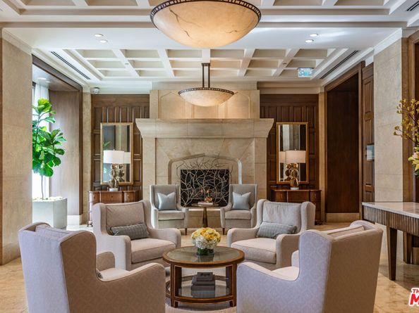 10727 Wilshire Boulevard 1702, Los Angeles CA 90024