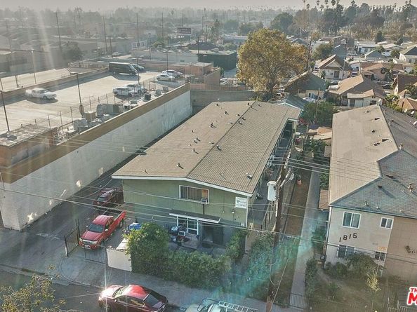 1825 S New Hampshire Avenue, Los Angeles CA 90006