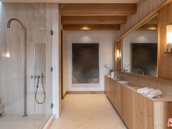 1307 N Doheny Drive, Los Angeles CA 90069