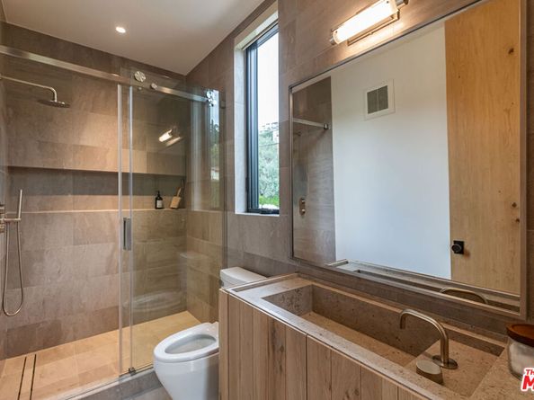 1307 N Doheny Drive, Los Angeles CA 90069