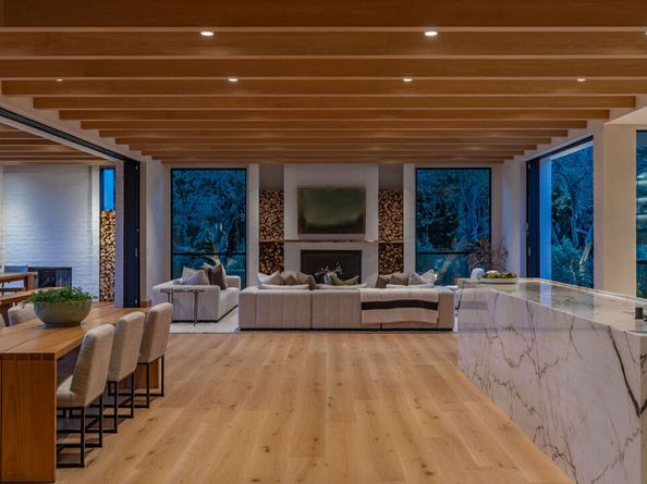 1307 N Doheny Drive, Los Angeles CA 90069