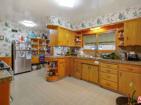 7231 Vanalden Avenue, Reseda CA 91335