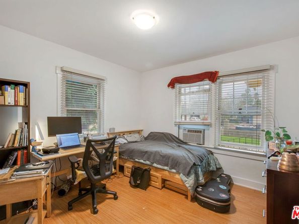 7231 Vanalden Avenue, Reseda CA 91335