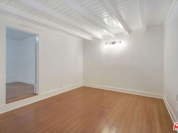 7231 Vanalden Avenue, Reseda CA 91335