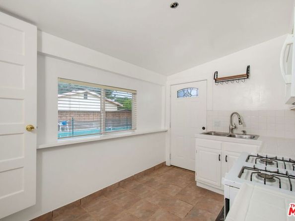 7231 Vanalden Avenue, Reseda CA 91335