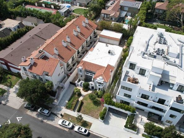 865 S Lucerne Boulevard, Los Angeles CA 90005