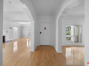 865 S Lucerne Boulevard, Los Angeles CA 90005