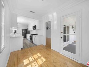 865 S Lucerne Boulevard, Los Angeles CA 90005