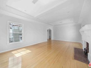 865 S Lucerne Boulevard, Los Angeles CA 90005