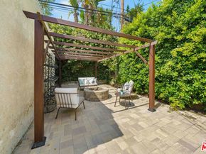 865 S Lucerne Boulevard, Los Angeles CA 90005