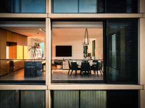 9040 Sunset Boulevard 1101, West Hollywood CA 90069