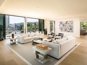 9040 Sunset Boulevard 1101, West Hollywood CA 90069