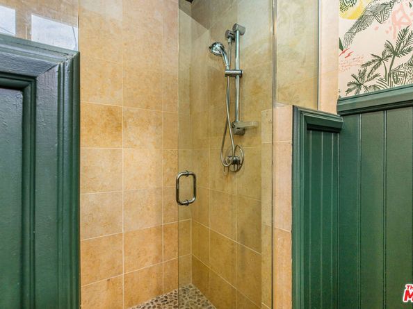 5107 Colfax Avenue, Valley Village CA 91601