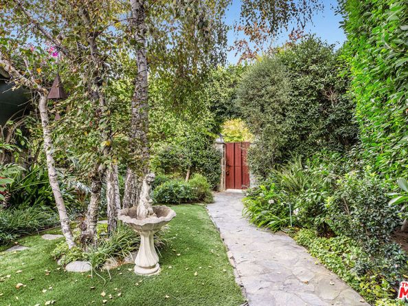 5107 Colfax Avenue, Valley Village CA 91601