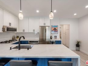 2721 2nd Street 211, Santa Monica CA 90405