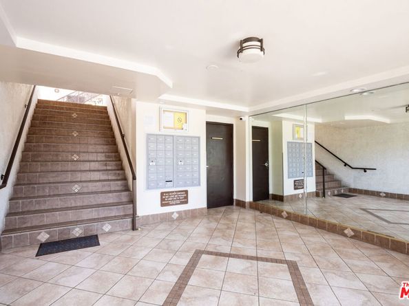 2721 2nd Street 211, Santa Monica CA 90405