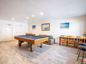 2721 2nd Street 211, Santa Monica CA 90405