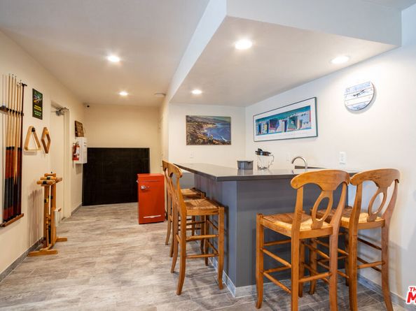 2721 2nd Street 211, Santa Monica CA 90405