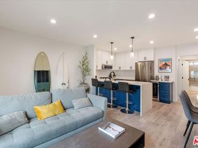2721 2nd Street 211, Santa Monica CA 90405