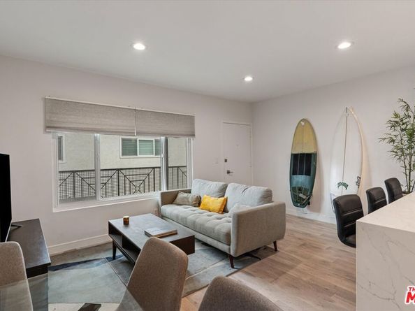 2721 2nd Street 211, Santa Monica CA 90405