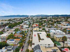 2721 2nd Street 211, Santa Monica CA 90405