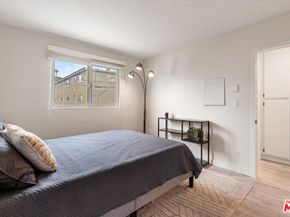 2721 2nd Street 211, Santa Monica CA 90405