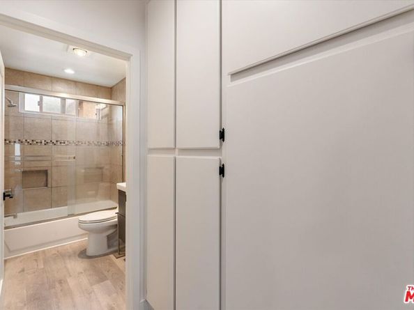 2721 2nd Street 211, Santa Monica CA 90405