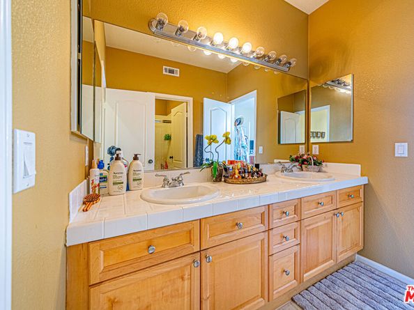 23208 Maple Avenue, Torrance CA 90505