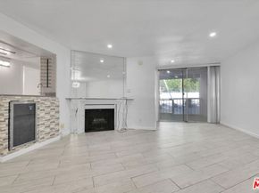 8535 W West Knoll Drive 111, West Hollywood CA 90069