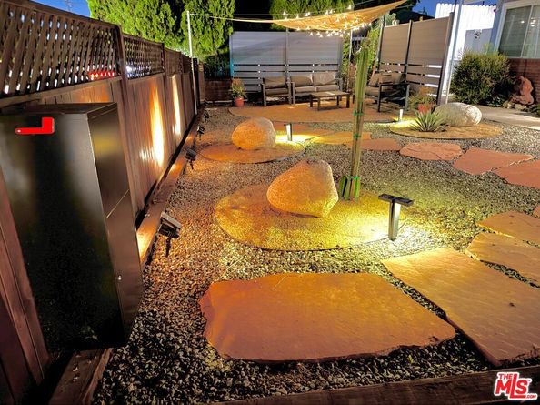 11725 Balboa Boulevard, Granada Hills CA 91344