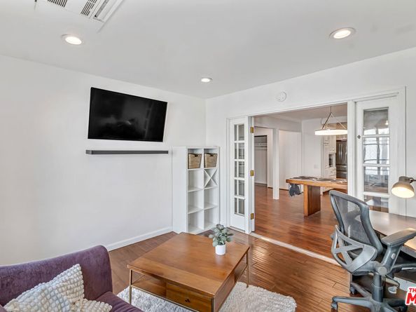 11725 Balboa Boulevard, Granada Hills CA 91344