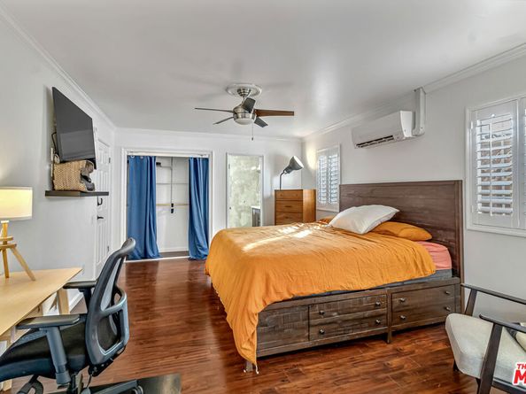 11725 Balboa Boulevard, Granada Hills CA 91344