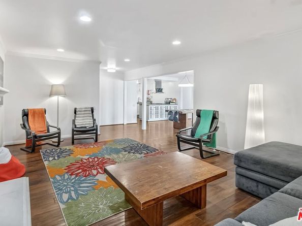 11725 Balboa Boulevard, Granada Hills CA 91344