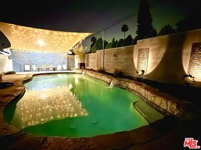 11725 Balboa Boulevard, Granada Hills CA 91344