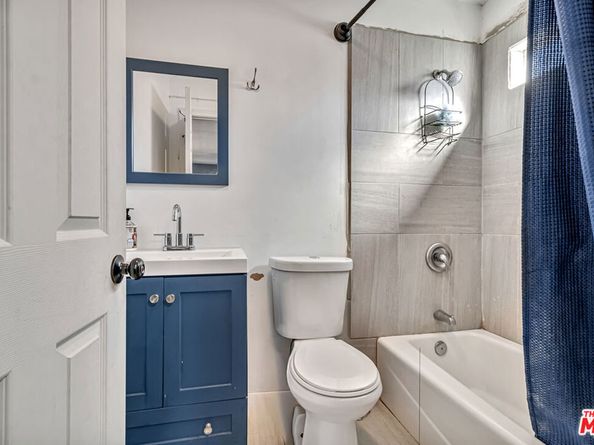 11725 Balboa Boulevard, Granada Hills CA 91344