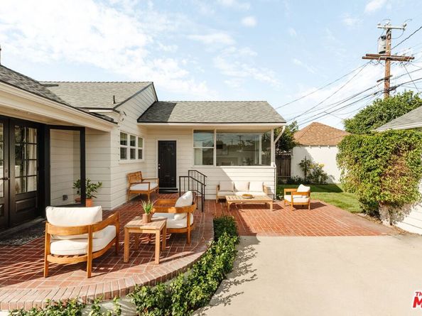 3860 Hepburn Avenue, Los Angeles CA 90008