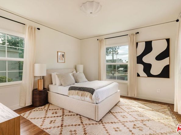 3860 Hepburn Avenue, Los Angeles CA 90008