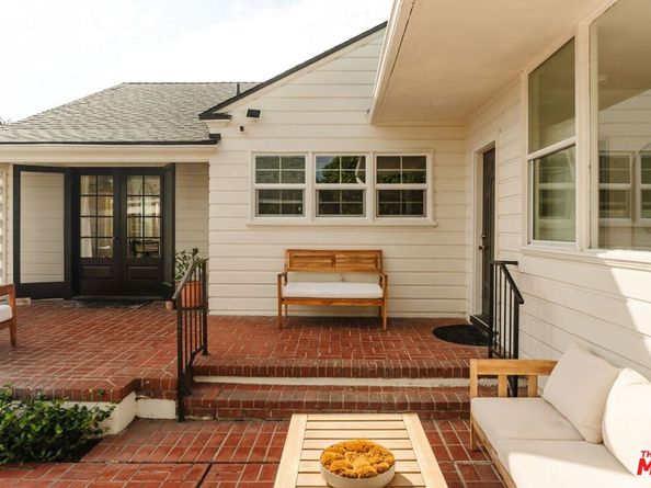 3860 Hepburn Avenue, Los Angeles CA 90008