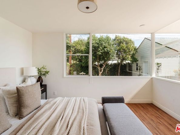 3860 Hepburn Avenue, Los Angeles CA 90008